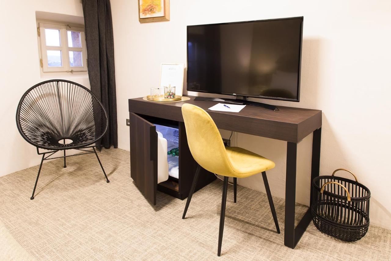 Aldila Art Rooms, Apartment And Vacation House Smartno Εξωτερικό φωτογραφία